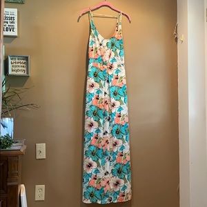 Hibiscus floral maxi dress